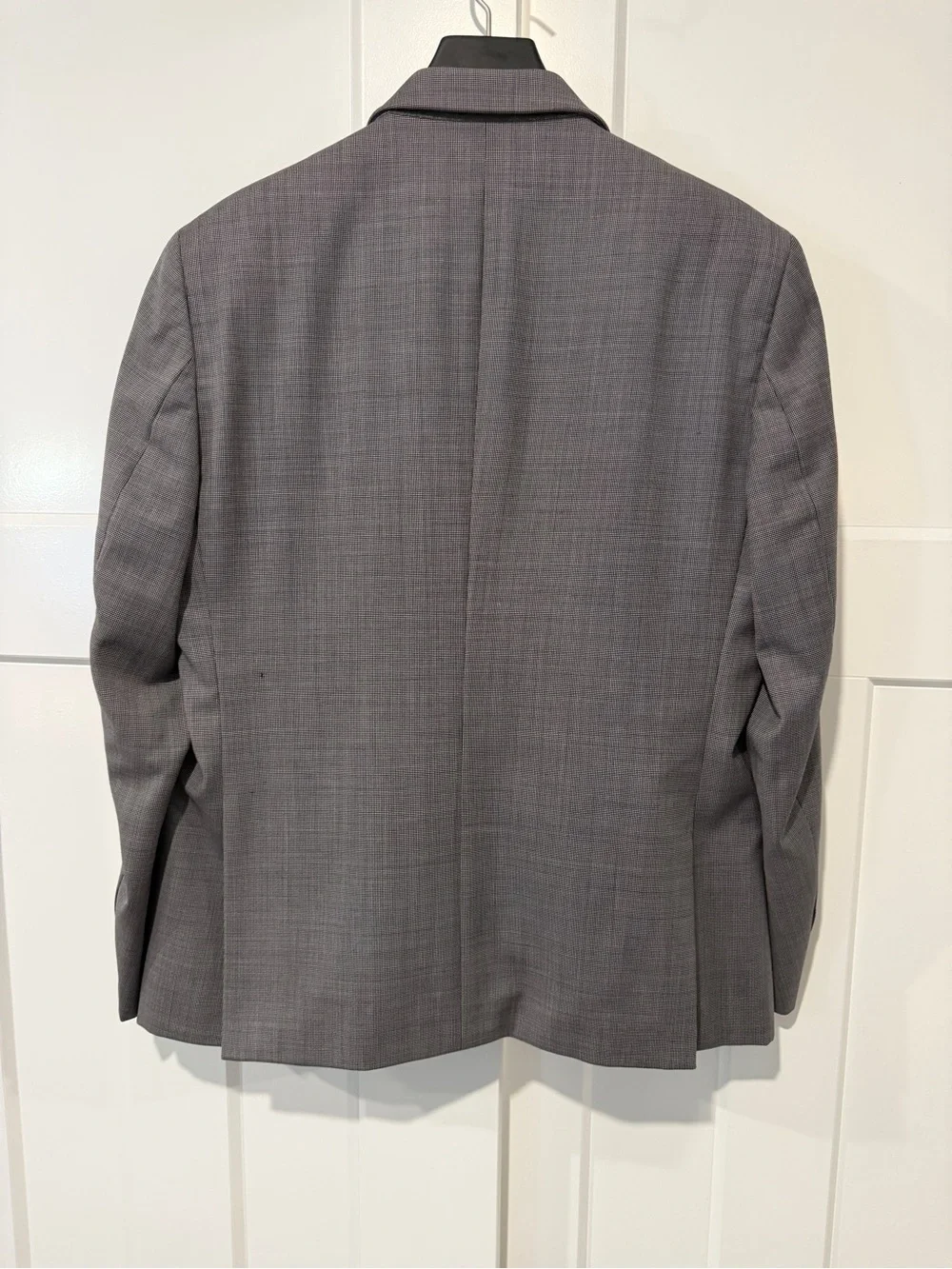Banana Republic Gray Men's Suit - Modern Single-Breasted Jacket